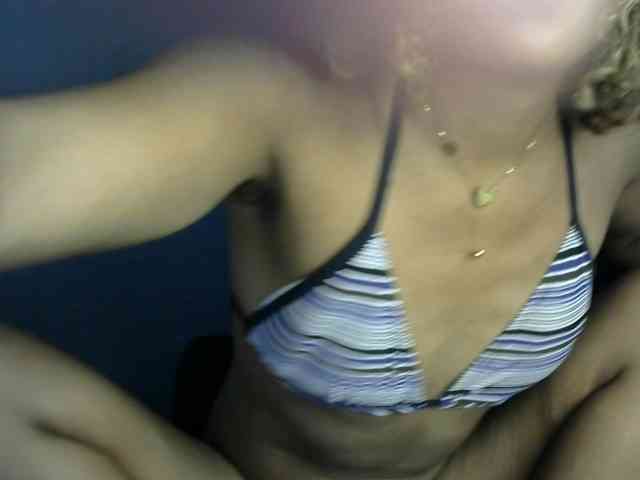 SAVANAH-AUBRI webcam