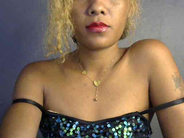 SAVANAH-AUBRI webcam