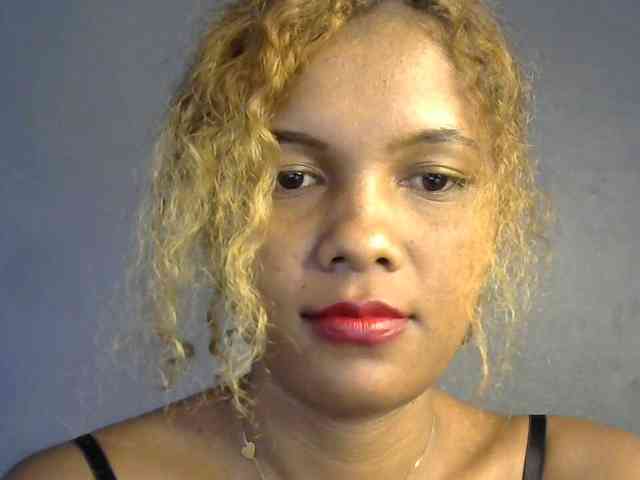 SAVANAH-AUBRI webcam