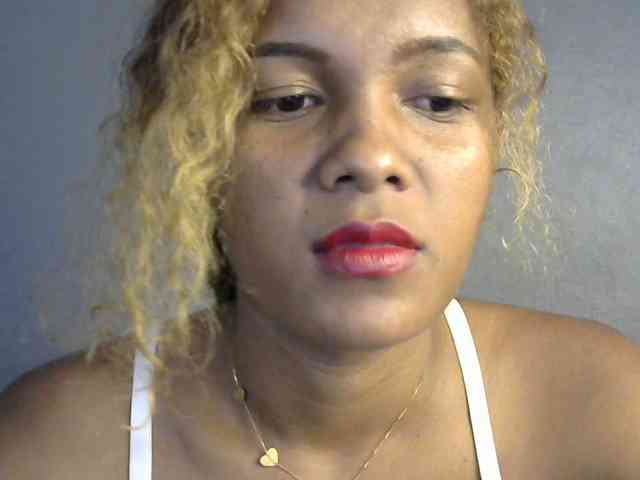 SAVANAH-AUBRI webcam