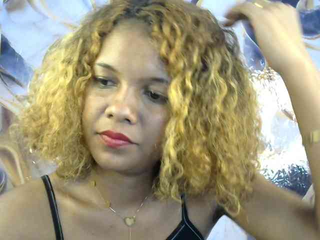 SAVANAH-AUBRI SAVANAH-AUBRI