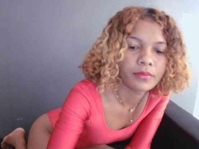 SAVANAH-AUBRI webcam