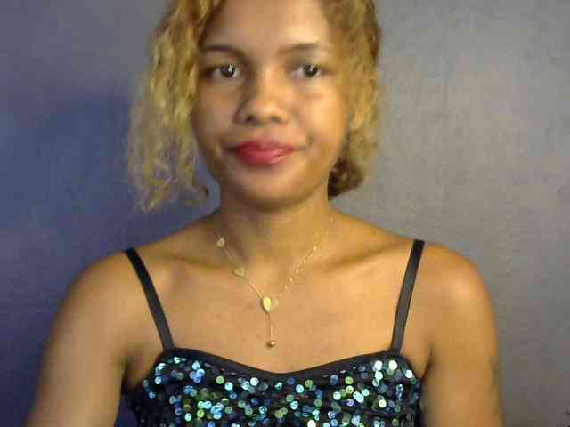 SAVANAH-AUBRI webcam