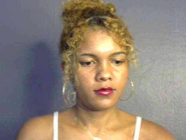 SAVANAH-AUBRI webcam