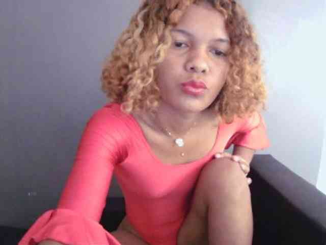 SAVANAH-AUBRI webcam