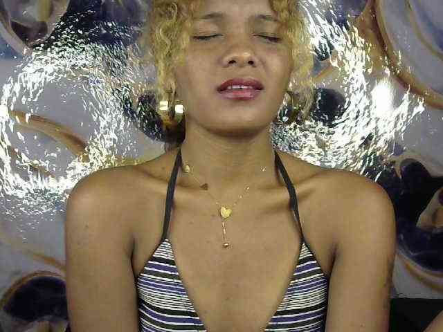 SAVANAH-AUBRI webcam