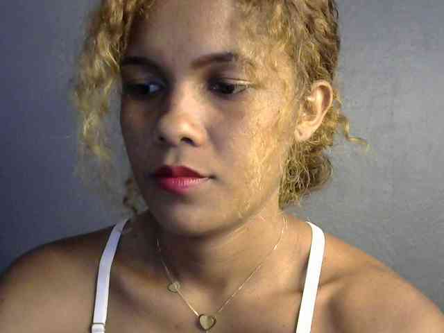 SAVANAH-AUBRI webcam