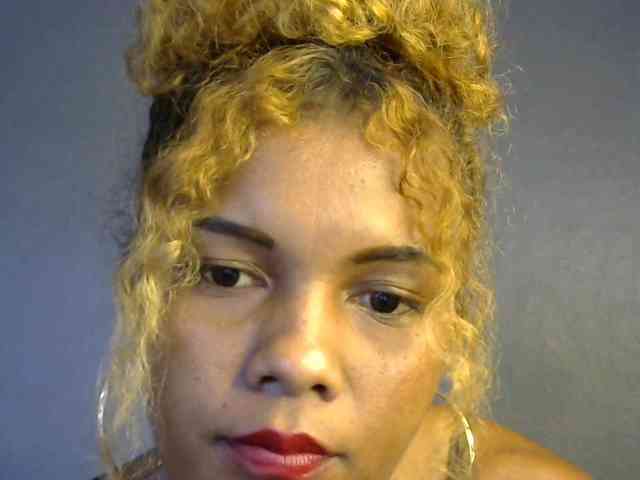 SAVANAH-AUBRI webcam