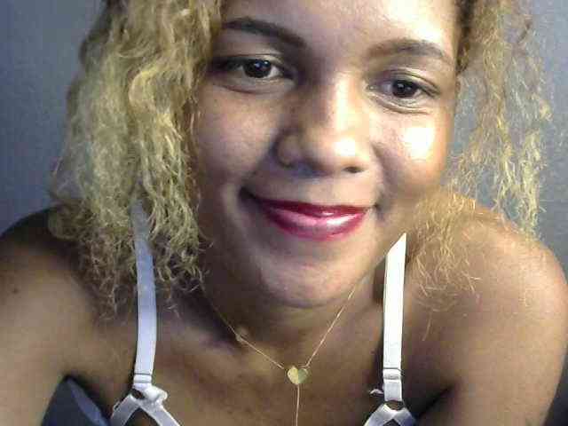 SAVANAH-AUBRI webcam