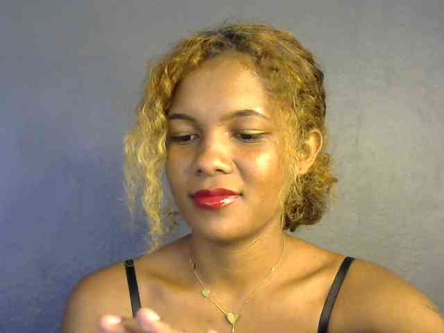 SAVANAH-AUBRI webcam