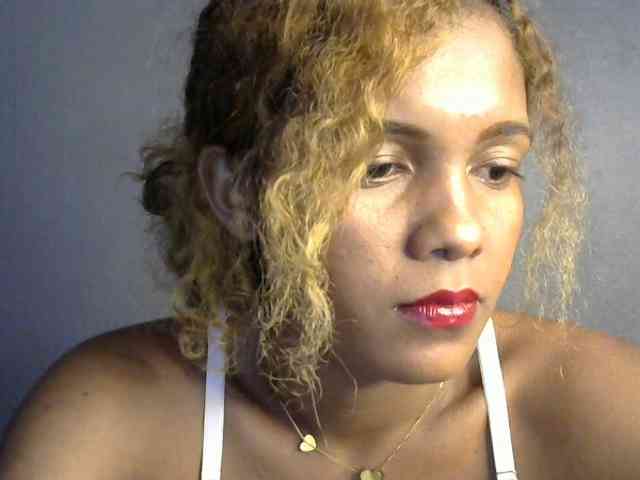 SAVANAH-AUBRI webcam