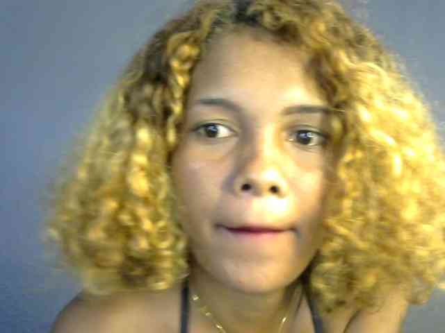 SAVANAH-AUBRI webcam