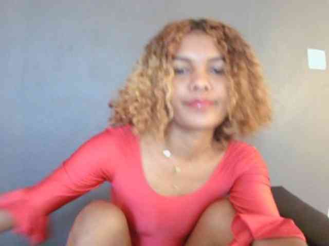 SAVANAH-AUBRI webcam