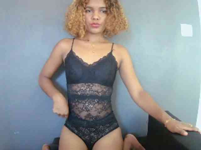 SAVANAH-AUBRI webcam