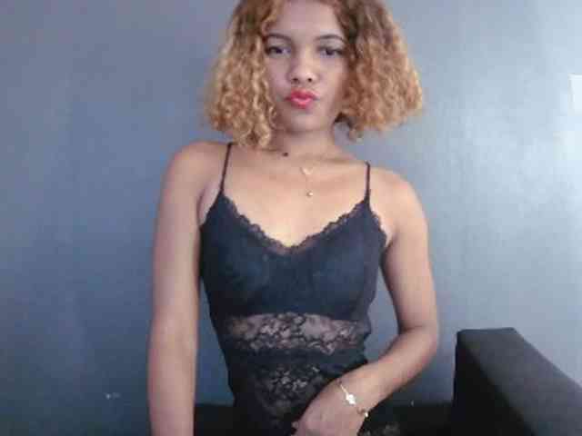 SAVANAH-AUBRI webcam