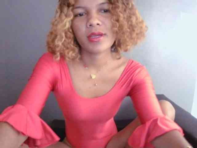 SAVANAH-AUBRI webcam