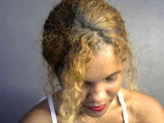 SAVANAH-AUBRI webcam