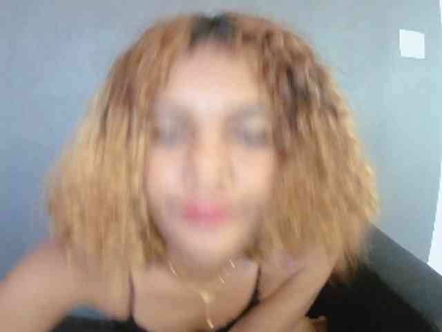 SAVANAH-AUBRI webcam