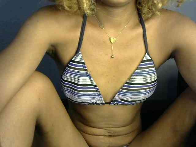 SAVANAH-AUBRI webcam