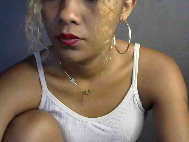 SAVANAH-AUBRI webcam