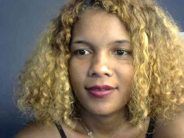 SAVANAH-AUBRI webcam