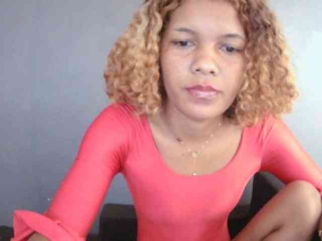 SAVANAH-AUBRI webcam