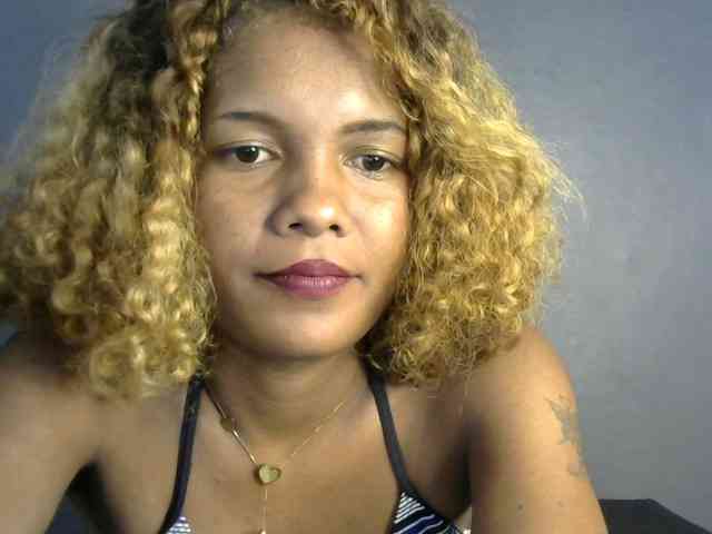 SAVANAH-AUBRI webcam