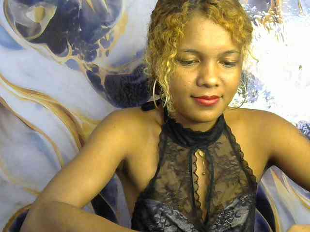 SAVANAH-AUBRI webcam