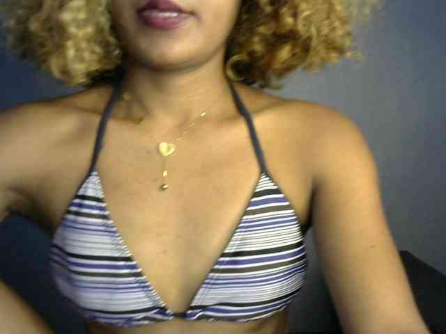 SAVANAH-AUBRI webcam