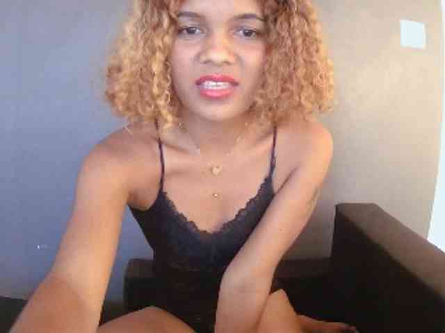 SAVANAH-AUBRI webcam