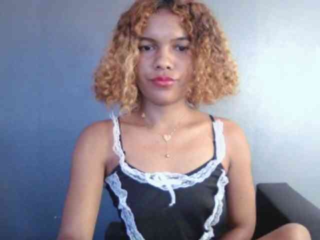 SAVANAH-AUBRI webcam