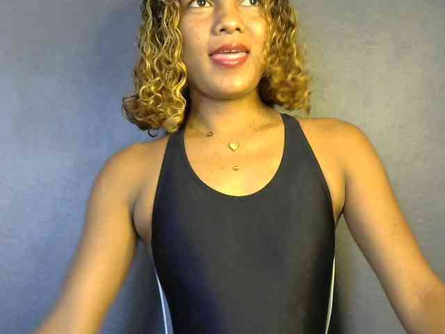 SAVANAH-AUBRI webcam