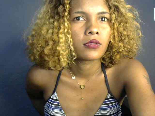 SAVANAH-AUBRI webcam