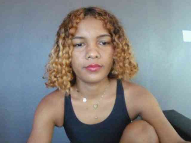 SAVANAH-AUBRI webcam