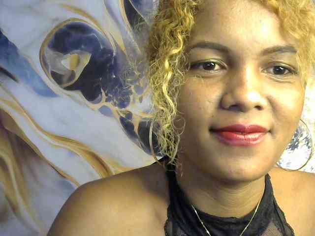 SAVANAH-AUBRI webcam