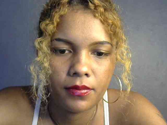 SAVANAH-AUBRI webcam