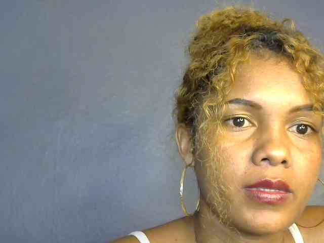 SAVANAH-AUBRI webcam