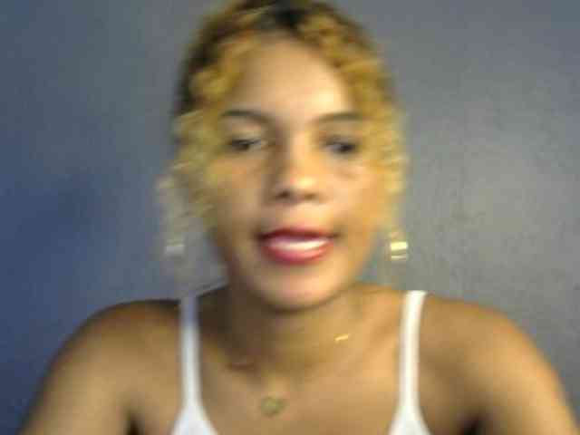 SAVANAH-AUBRI webcam