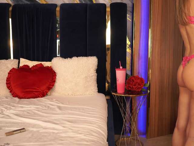 AmeelliaRose's Thumb Image