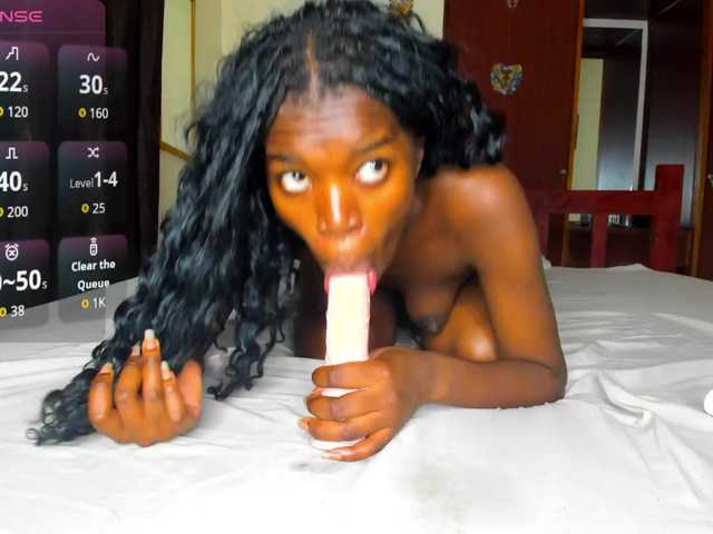 Pisakali's BongaCams show and profile