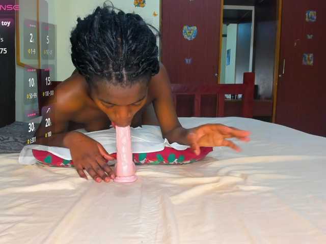 Pisakali's BongaCams show and profile