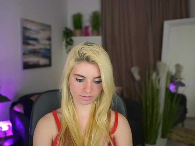 le modèle Jetpearl est en webcam porno dans un show sur le site bongacams, il possède les tags suivants: White/Caucasian,Blonde,Trimmed