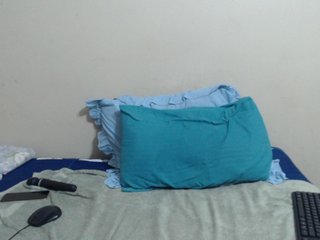 SexyLipsss Porn Show