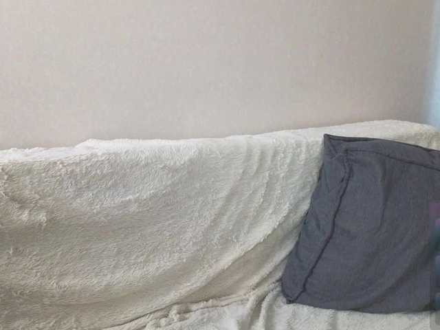 MollyVelvet live cam