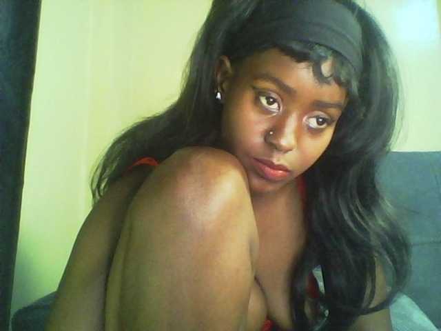 Mailena's BongaCams show and profile