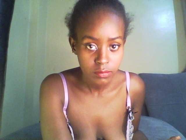 Mailena's BongaCams show and profile