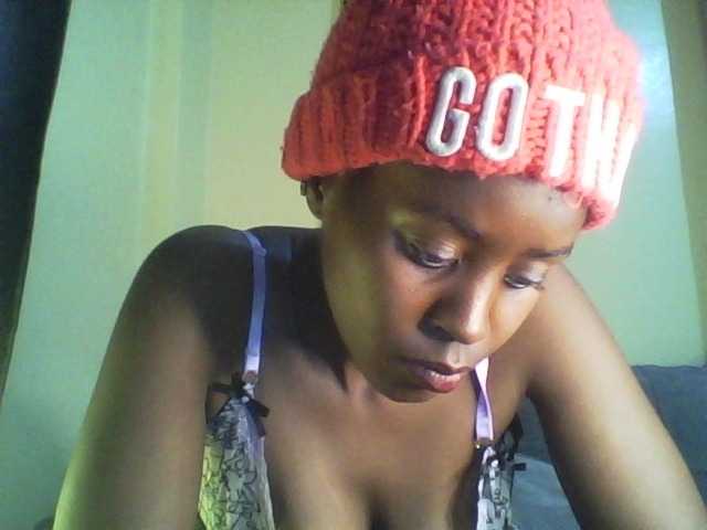 Mailena's BongaCams show and profile