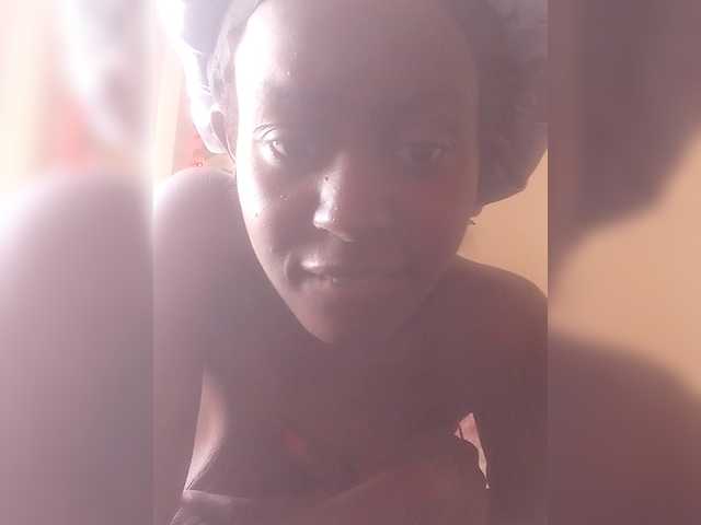 Mailena – webcam model profile photo