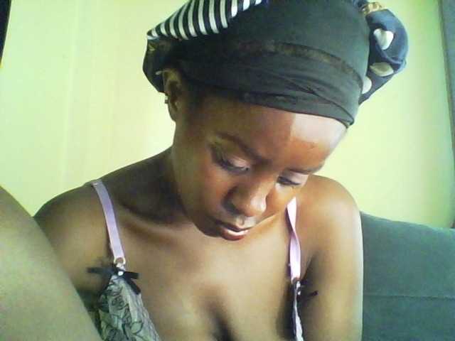 Mailena's BongaCams show and profile