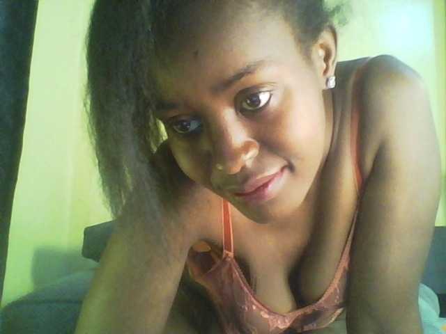 Mailena's BongaCams show and profile